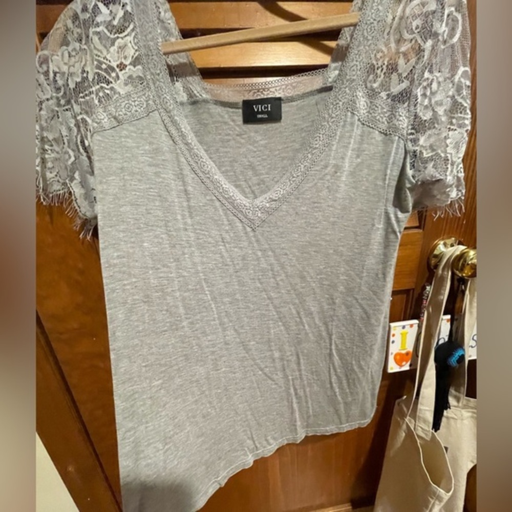 VICI short sleeved grey lace, rayon and spandex top